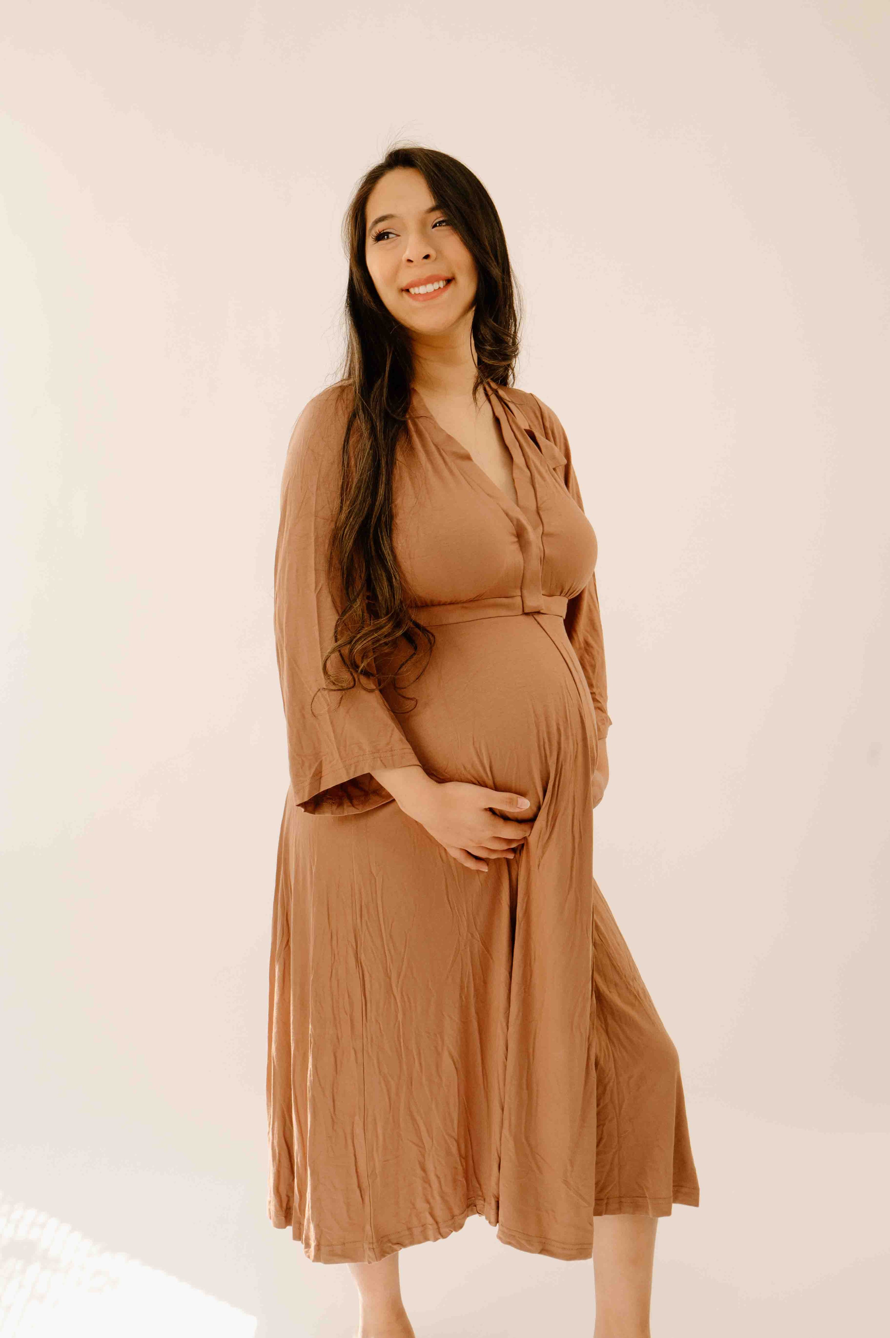Lila Labor & Postpartum Gown in Caramel with  Pockets