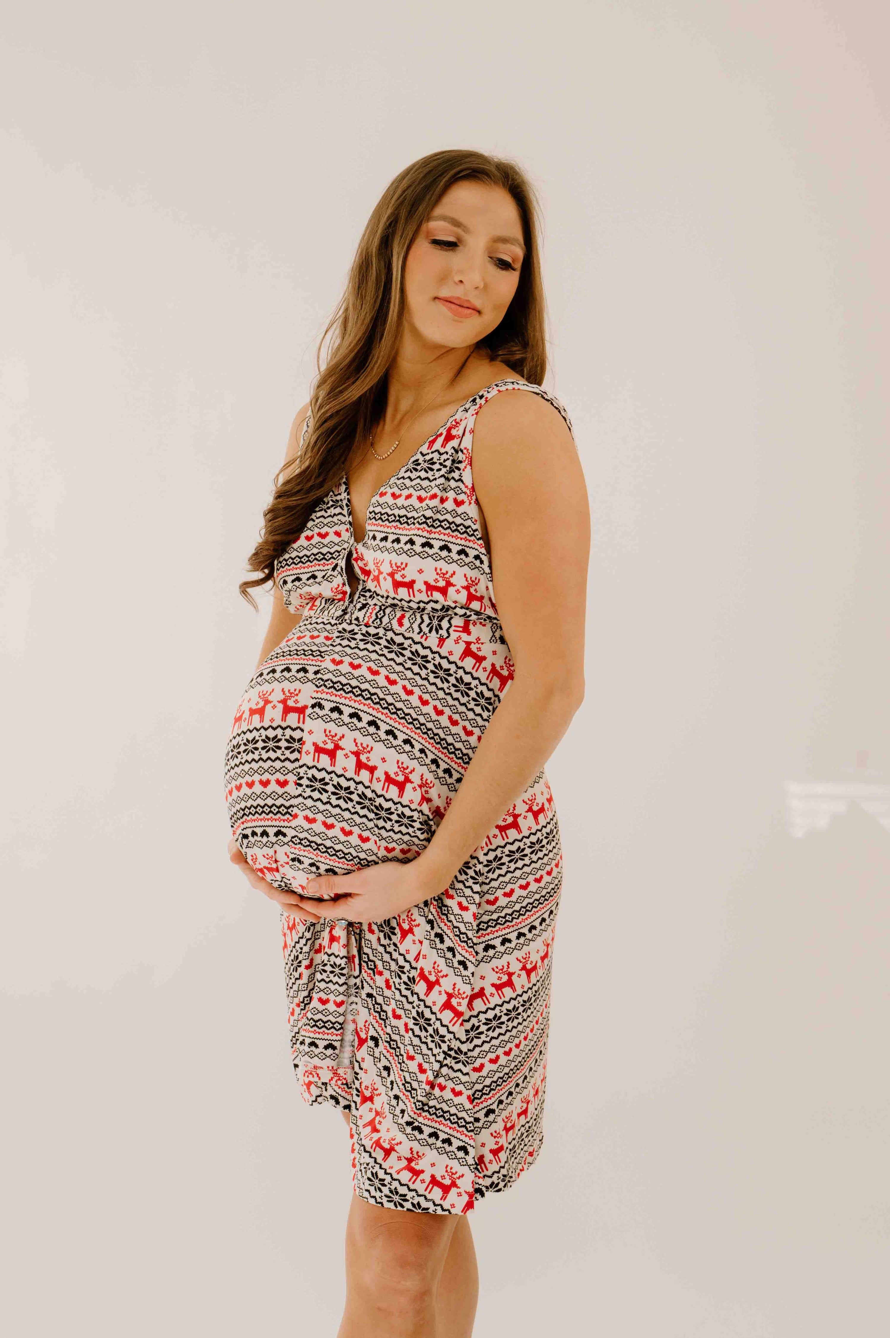 Juliet Labor & Postpartum Gown in Holiday